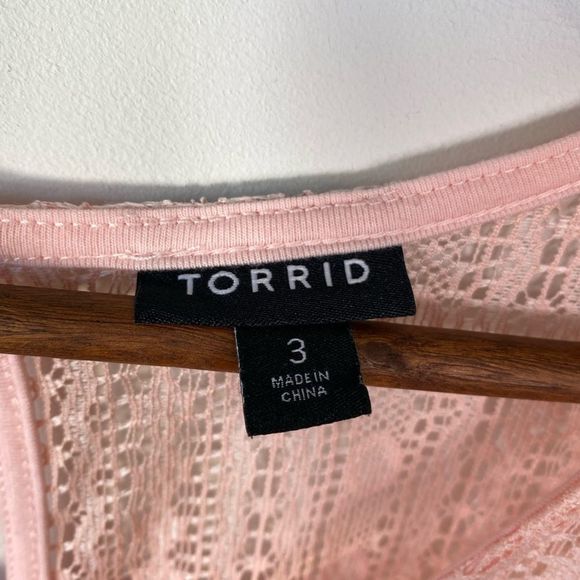 Pink Torrid Lace Dress Sz 3 - Picture 8 of 9